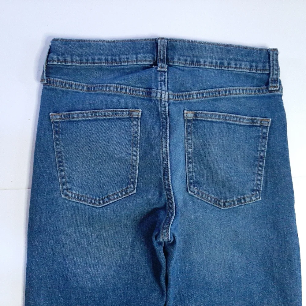 Old Navy Straight Built-In Flex Blue Jeans